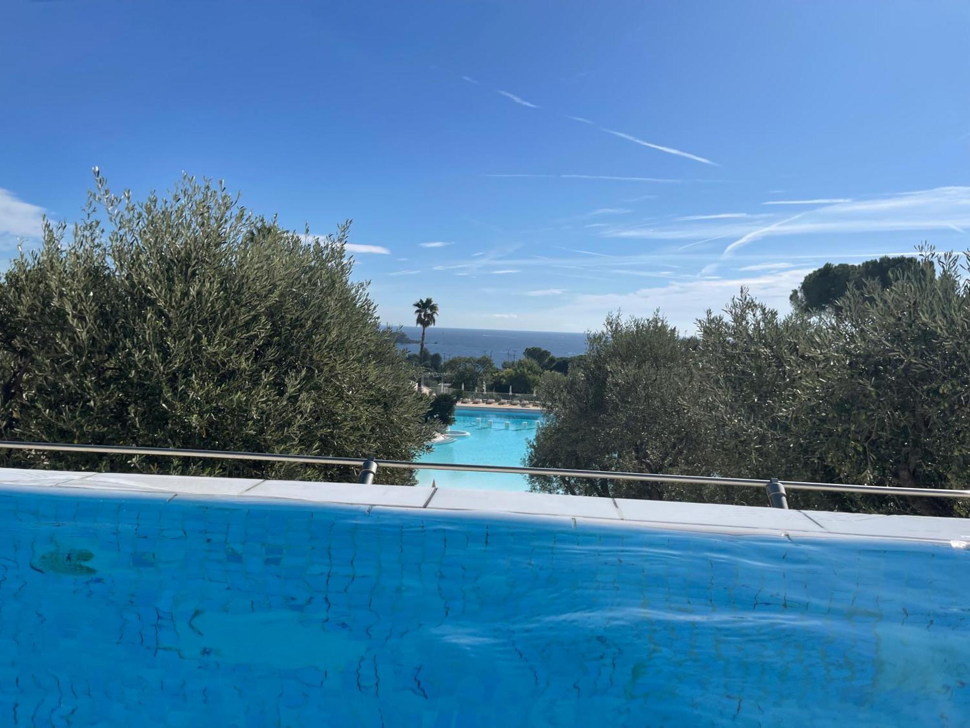 Village Cap Esterel, Piscine, Plage Saint-Raphaël Exterior foto